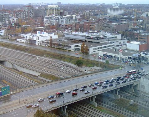 20061111_Spadina_skyline_northwest.jpg