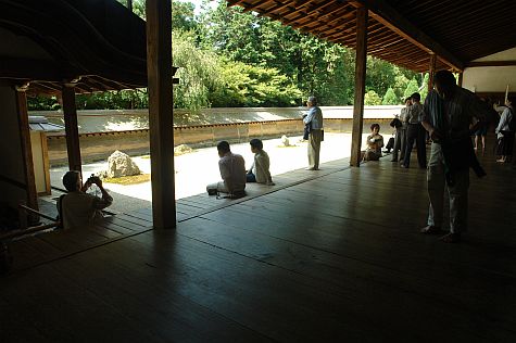 20070726_Ryoan-ji_veranda.jpg