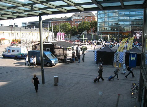 DI_20080823_Kamppi_plaza.jpg