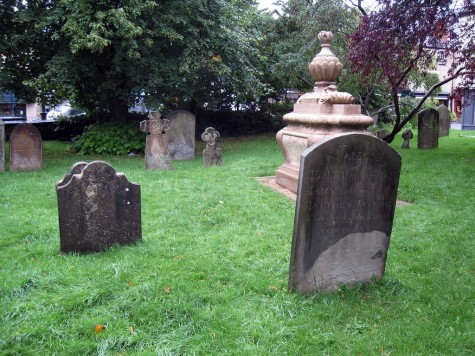 di_20080902-025922-oxford-stgileschurch-tombstones