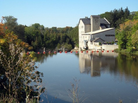 DI_20080924 134258 Elora GrandRiver falls mill