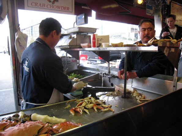 di_20081207-182034-fishermanswharf-crab-service