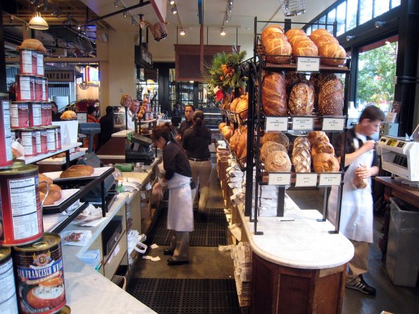 di_20081207-191126-boudinbakery-bread-display