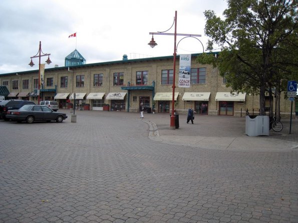 di_20081007-123708-winnipeg-theforks-market