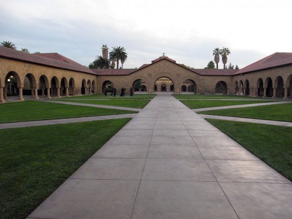 di_20081211-194142-stanford-mainquad