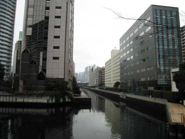 di_20090222-212900-shinshiba-canal-towers