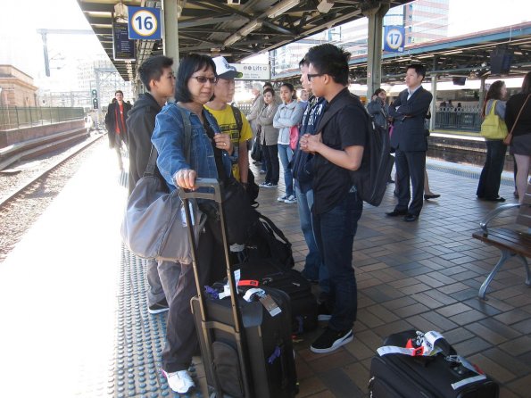 di_20090701-190038-sydneycentral-platform