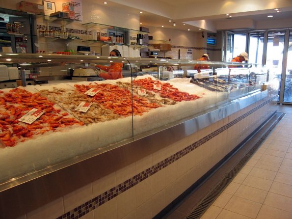 di_20090702-190748-deepseafood-display