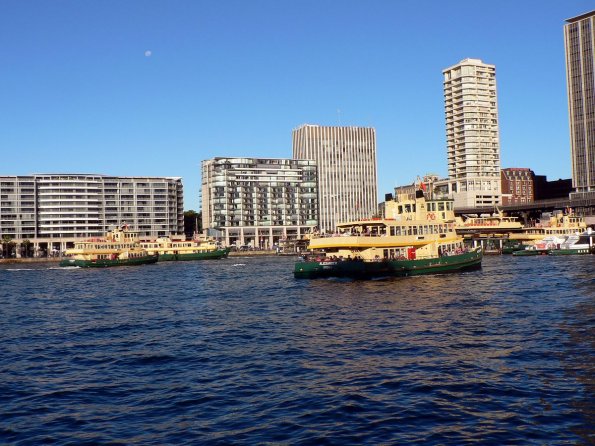 di_20090704-004536-circularquay-ferries