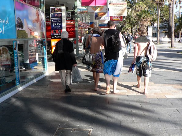 di_20090704-200752-manly-surfers-corso