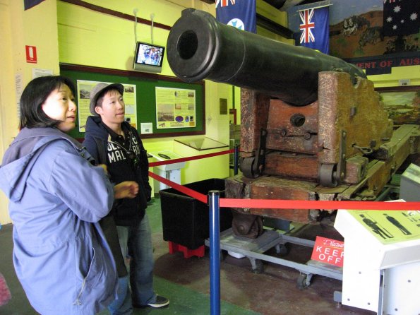 di_20090704-220248-northhead-cannon