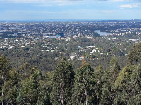 di_20090713-232124-mount-coot-tha-lookout-view-north