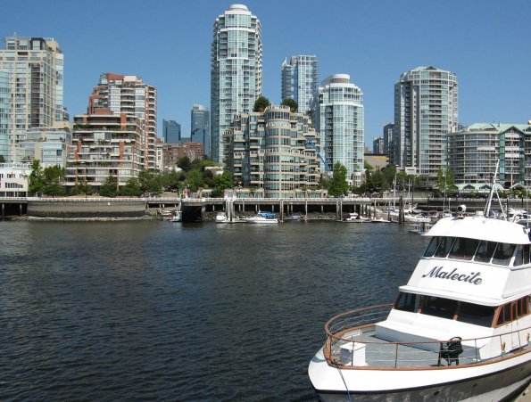 di_20090722-155906-granvilleisland-westend