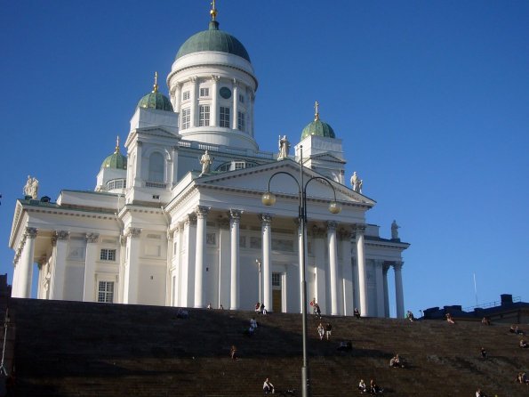 di_20090824-102222-helsinkisenatesquare