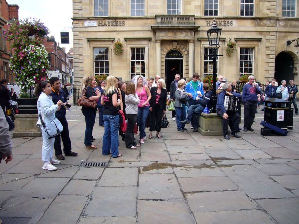 di_20090905-084524-sthelenssquare-audience