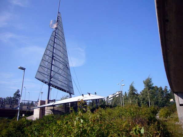 di_20090909-062734-espoo-sailboat-sculpture