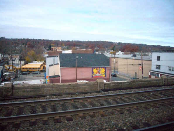 di_20091115-120502-nj-train-orange