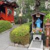 di_20100301-003224-askakusajinja-shrine-wrapped-rocks-blue