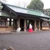 di_20100306-203611-togoshrine-courtyard