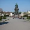 di_20100407-092517-vienna-mariathersianplatz