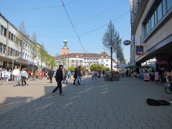 di_20100416-091708-darmstadt-ludwigplatz-from-elizabethenstrasse