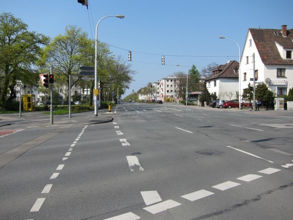 di_20100416-085453-darmstadt-eschollbruckerstrasse