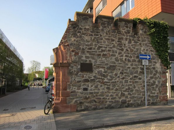 di_20100416-111853-darmstadt-jewish-monument