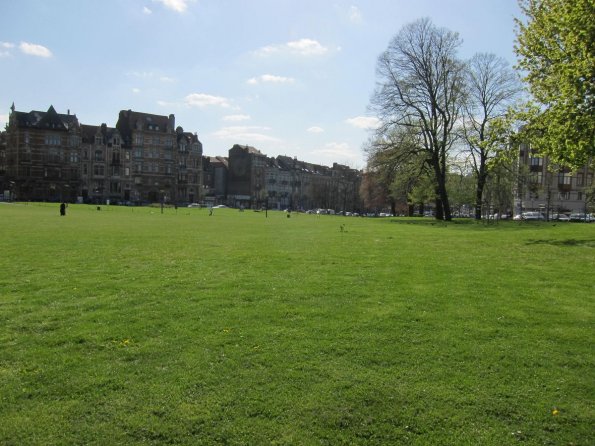 di_20100420-094458-schaerbeek-avenuelouisbertrand-park