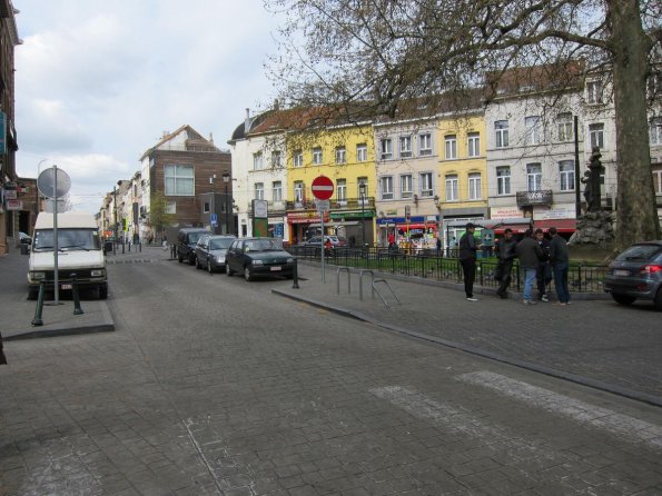 di_20100421-042939-schaerbeek-placepogge