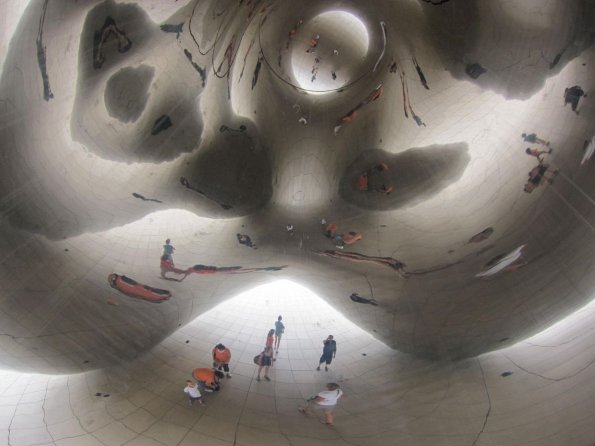 di_20100715-094314-chicago-cloudgate-ceiling