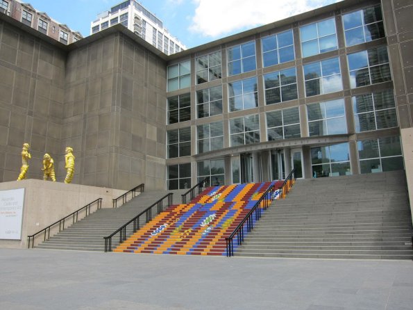 di_20100715-134021-mcachicago-steps