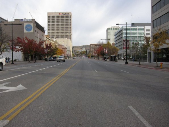 di_20101118-102712-saltlakecity-statest-n-of-200s