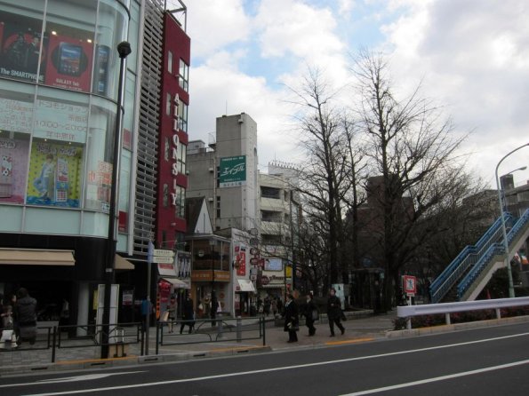 di_20110301-220248-harajuku-street