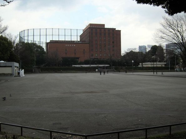 di_20110301-235655-jingustadium