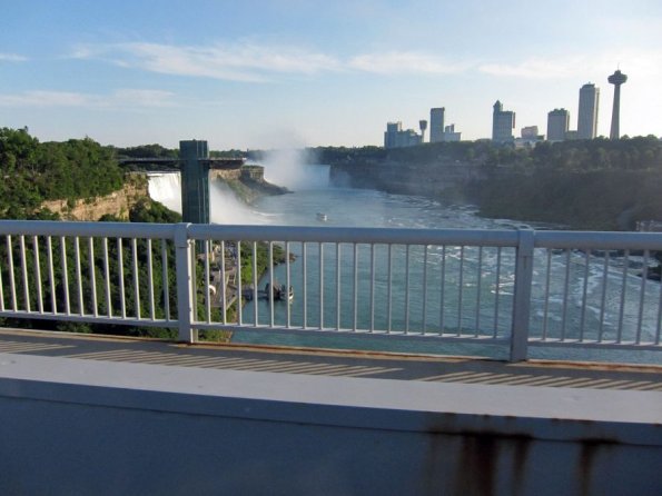 di_20110630-182737-rainbowbridge