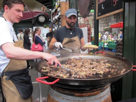 di_20110723-092200-boroughmarket-duck-batty