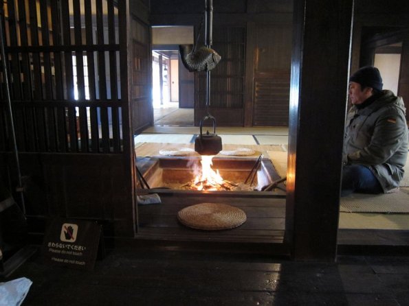 di_20120217-235324-edoopenairarchitectural-temmyo-farmhouse-fire