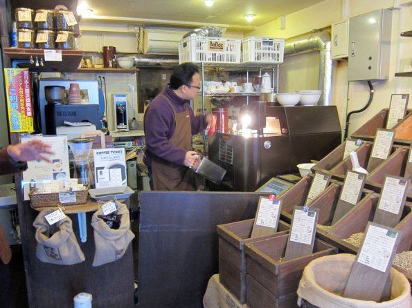 di_20120219-001442-ookayama-coffee-roaster