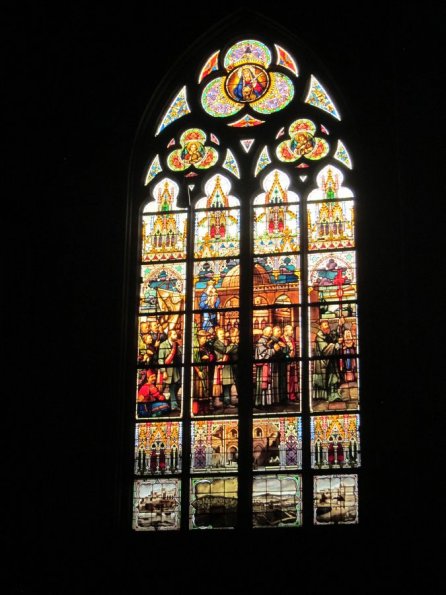 di_20120417-111321-linz-newcathedral-immaculateconception-stained-glass