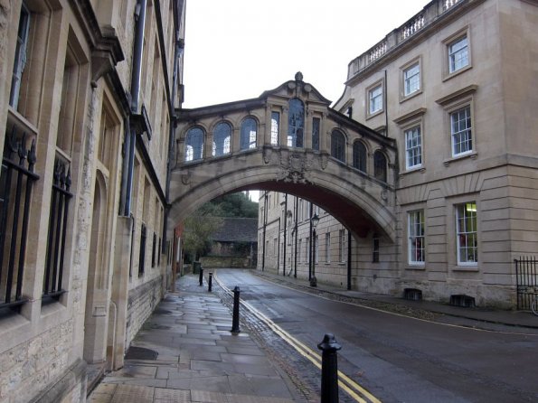 di_20121122_042348_oxford_hertfordcollege_bridgeofsighs