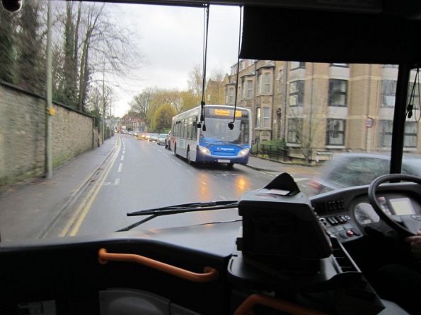 di_20121122_043804_oxford_bus35_south