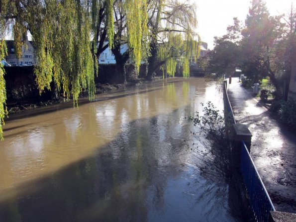 di_20121123_064026_oxford_hythebridge_south