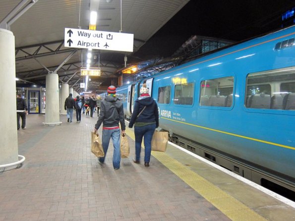 di_20121124_151823_manchesterpiccadilly_platform_result