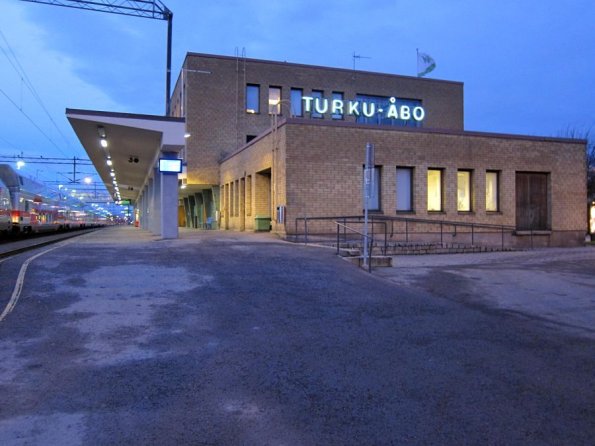 di_20121127_091124_turku_station