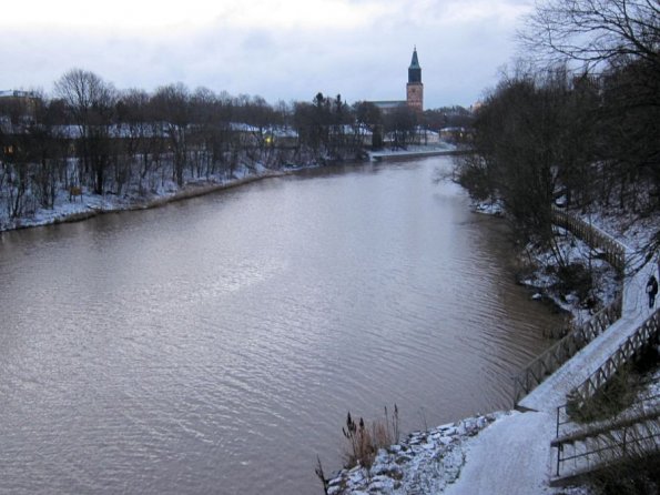 di_20121129_015313_turku_helsinginkatu_aurariver_south