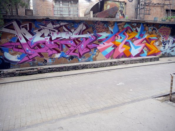 di_20130703_025902_789artzone_orientallightartspace_graffiti