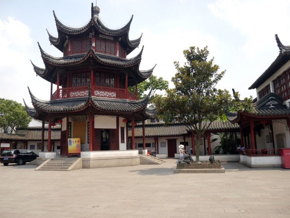 di_20130708_003406_qibao_watertown_pagoda