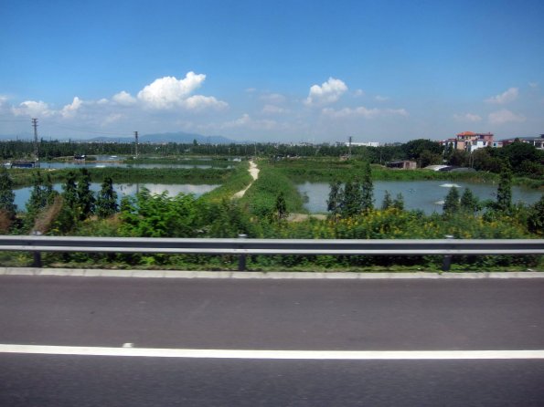 di_20130710_213756_foshan_s15_shenhaiexpressway_pond_house