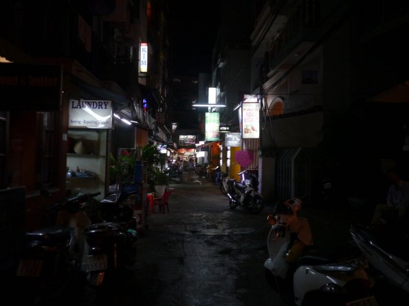di_20130721_090026_hochiminhcity_buivien_punjabiindian