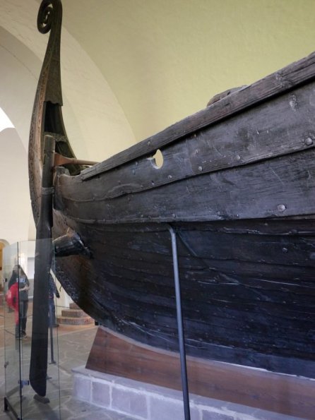 di_20131012_061232_oslo_vikingshipmuseum_oseberg_ship_oar